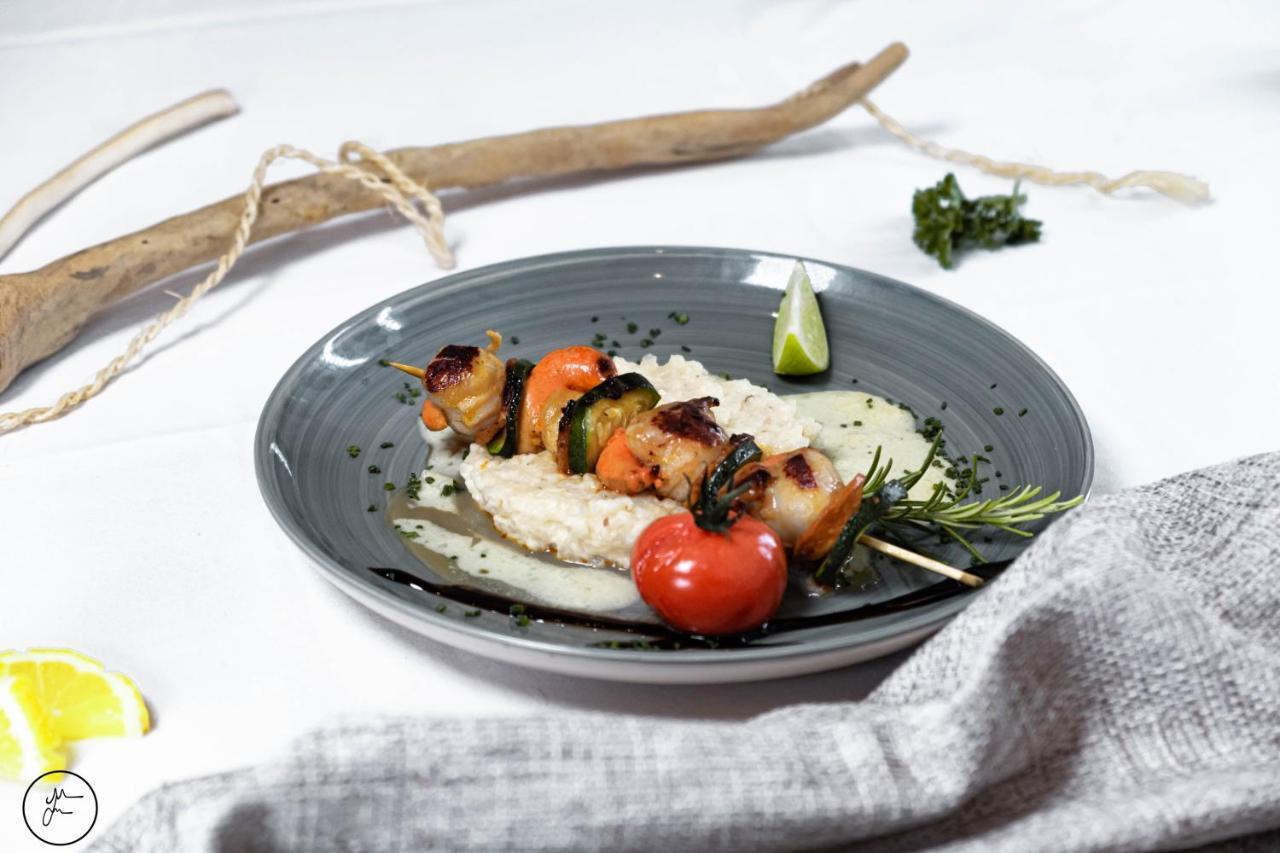 Logis Hotel Et Restaurant La Bastide Cabezac Bize-Minervois Bagian luar foto