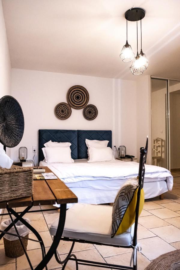 Logis Hotel Et Restaurant La Bastide Cabezac Bize-Minervois Bagian luar foto